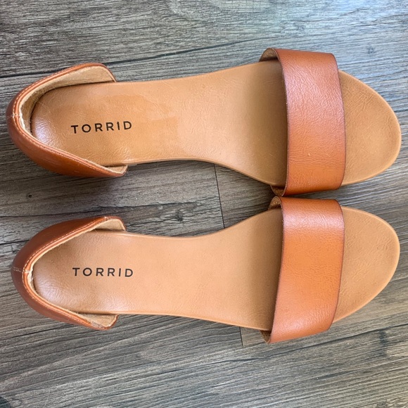 torrid Shoes - Torrid Flat Sandal, Wide-Width